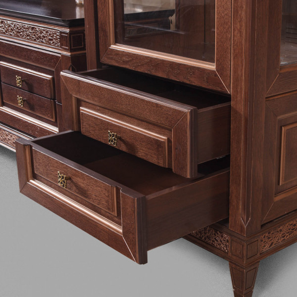 Шкаф-витрина ГМ 6401-01 Шкаф-витрина ГМ 6401-01
